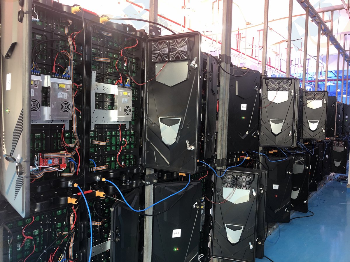 atop_led's tweet image. P5 outdoor led screen for advertising
960x960mm die casting magnesium cabinet
#ATOPLEDSCREEN #outdoor #outdoorledscreen #advertisingscreens #outdoorbillboards #p5 #p5ledscreen