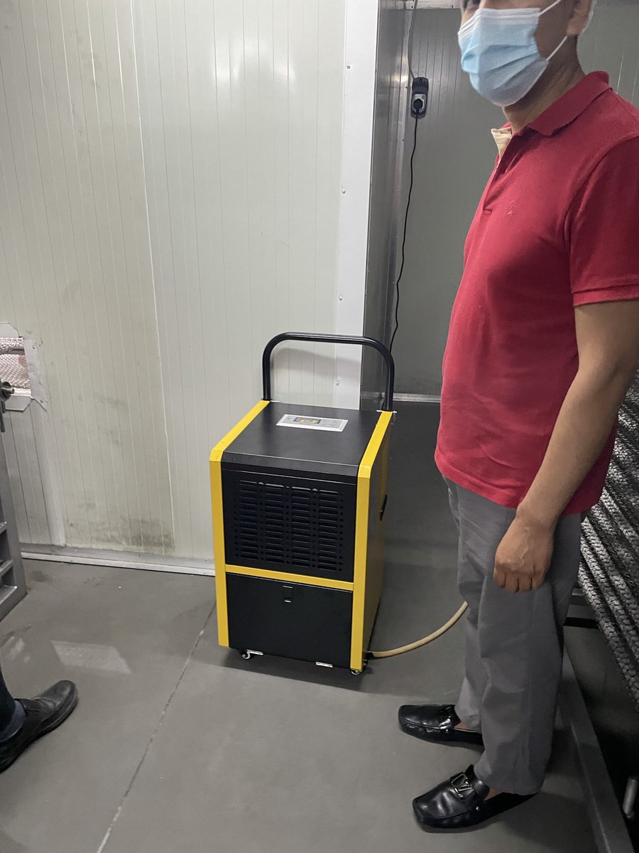 CDehumidifier's tweet photo. A dehumidifier helps to keep low humidity at the food plant to avoid fungus. CtrlTech offers portable commercial dehumidifiers in Dubai, UAE, Oman, Qatar, Kuwait, Iraq, & Saudi Arabia. Dealers in Abu Dhabi, Baghdad, Muscat, Doha, Jeddah. #dehumidifier #Dubai #ctrltech4u https://t.co/sC34QkUXzP