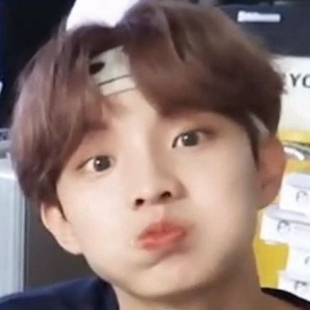 kevkyu247's tweet photo. the category is cheek🍑 https://t.co/Ou764KPOxW