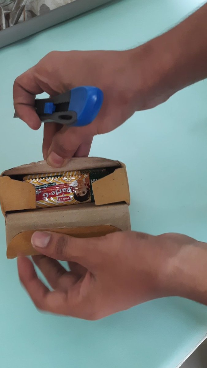 AnilKody's tweet photo. @amazonhelp  @JeffBezos @jagograhakjago #cybercrime @Uppolice 

@amazonIN did #fraud with me, I ordered a Toy car and they sent me this Biscuit Packet. The Customer care was helpless and they ended up without solving the issue. Be aware of #amazonfrauds https://t.co/yzJUeKsPEJ