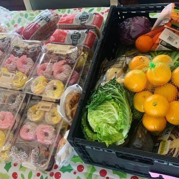 SHINEforKids's tweet photo. Thank you to the lovely owners of SOUPZ ON Wayne and Rose for your weekly delivery to our Cessnock centre.πWe have been so fortunate to have these deliveries weekly since 2017 and they have allowed us to support visitors who dropping into the centre.
#shineforkids
#donation https://t.co/GyhkN7rY5u