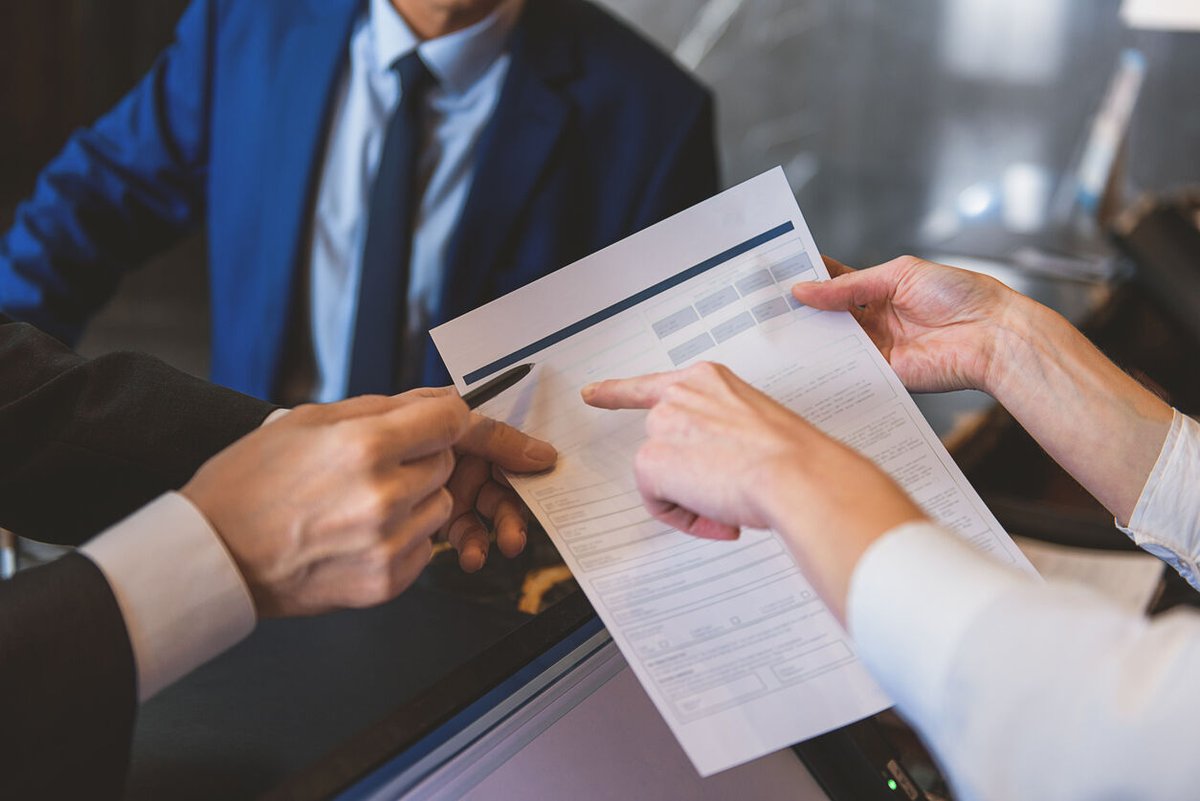 Подача на регистрацию в электронном виде. Документы юр лица для кредитования. Подача документов от юр лица. Подача документов от юр лица. Подача на регистрацию в электронном виде.