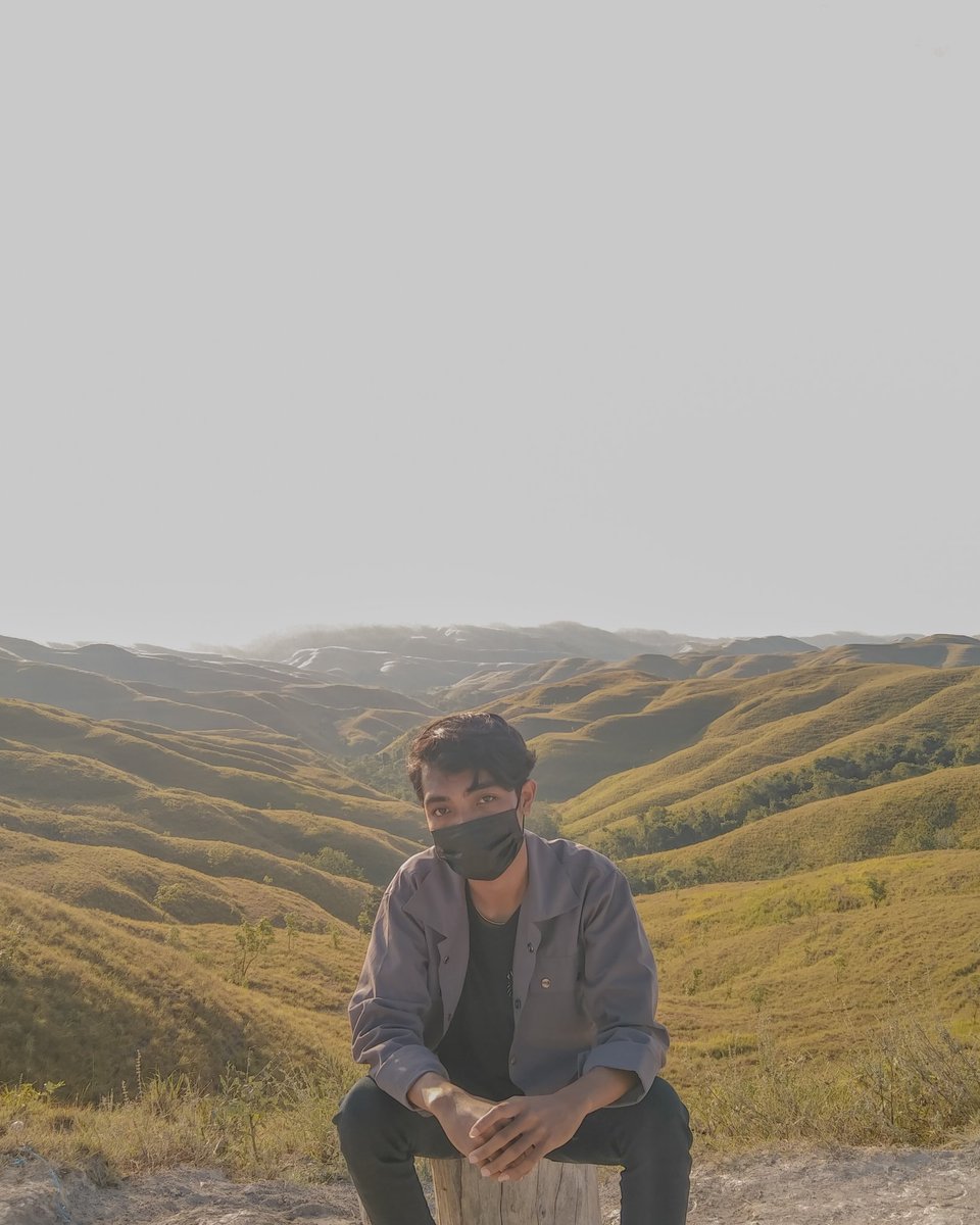 Bry_mark13's tweet photo. di mana kita merasa kesulitan dalam berpiki, entah itu tugas atau pekerjaan. Di situlah aku mencoba untung pergi dan mencari hiburan untuk menenangkan rasa kesulitan tersebut
#curhat #rakat #Sumba_Timur #NTT #ketenangan https://t.co/Lmc2gGfaNO