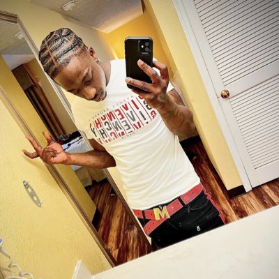 #NewProfilePic https://t.co/BOkEebX6lN<a href="/tag/newprofilepic"class="tags">#NewProfilePic</a>