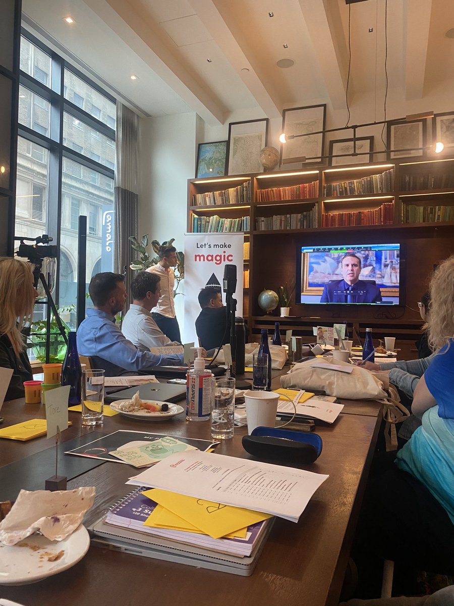 prezzee's tweet photo. Congratulations to our CEO @karpie1 on his extraordinary efforts on successfully assembling our Prezzee  A Team in the US and UK.  With a high functioning team and co-operation, potential outcomes become unlimited.  #prezzee #prezzeegiftcards #prezzeeconference #prezzeeateam https://t.co/ZpyaP5rY19