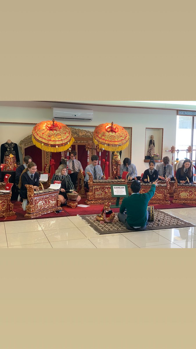 CGSAsiaEd's tweet photo. It was great to learn Balinese Gamelan music! https://t.co/QqpX7jv6NU