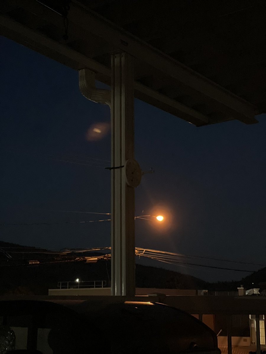 nmamot's tweet image. A light in the dark to guide you home.