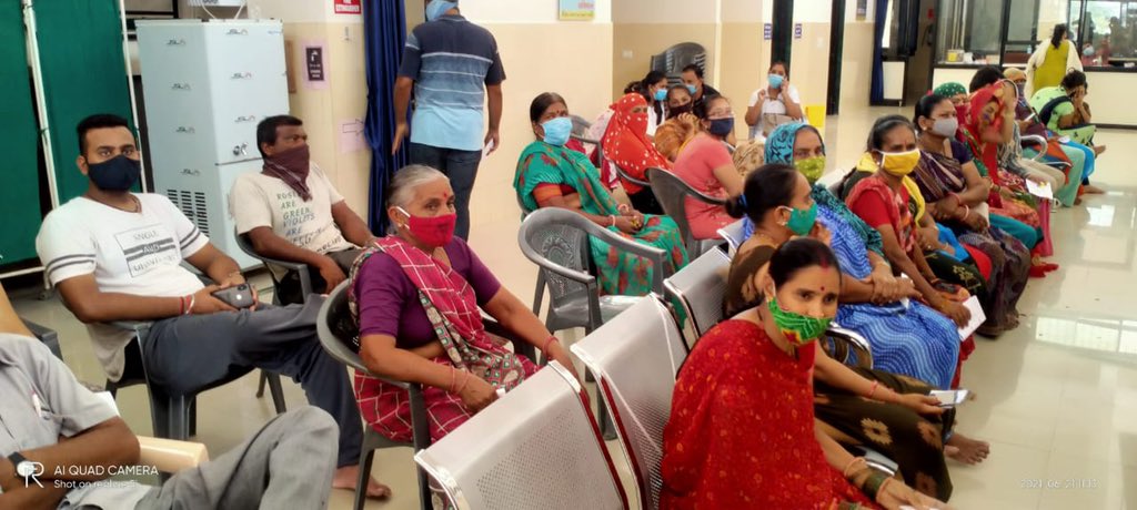 dismgmtkut's tweet photo. District administration hearty congratulate citizens of kutch for enthusiasm for vaccination.. let’s continue this MAHAABHIYAAN as JANAANDOLAN @KutchDdo @CollectorKutch @MoHFW_GUJARAT @Bhujmahiti https://t.co/DajmKfW04q