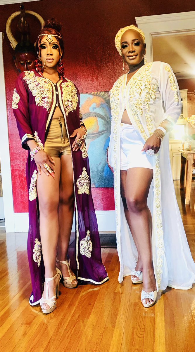 SandraFilms's tweet photo. Elise  Hollywood Evans &amp; Sandra A  Smith modeling Nataljia Liberacki Moroccan Couture Collection
.
#nataljialiberacki 
#nataljiaselite 
860-538-0584
.
For purchases please mention Sandra Smith* https://t.co/tycea4m1YZ