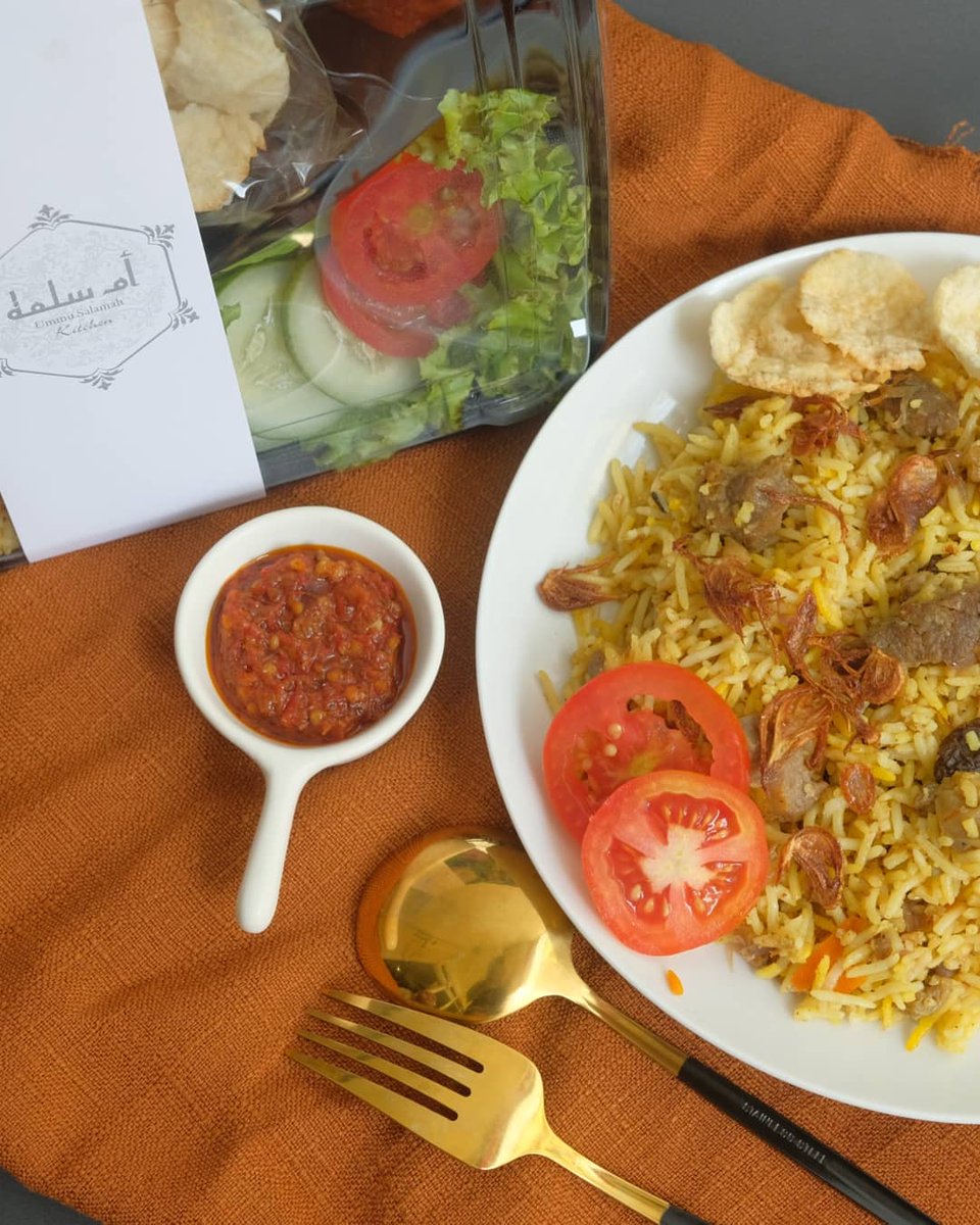 rahadian's tweet photo. For biryani's lover only...silahkan mengklik tautan dibawah ini utk order :

https://t.co/qjq5rHLBUk https://t.co/bjpnBizv93