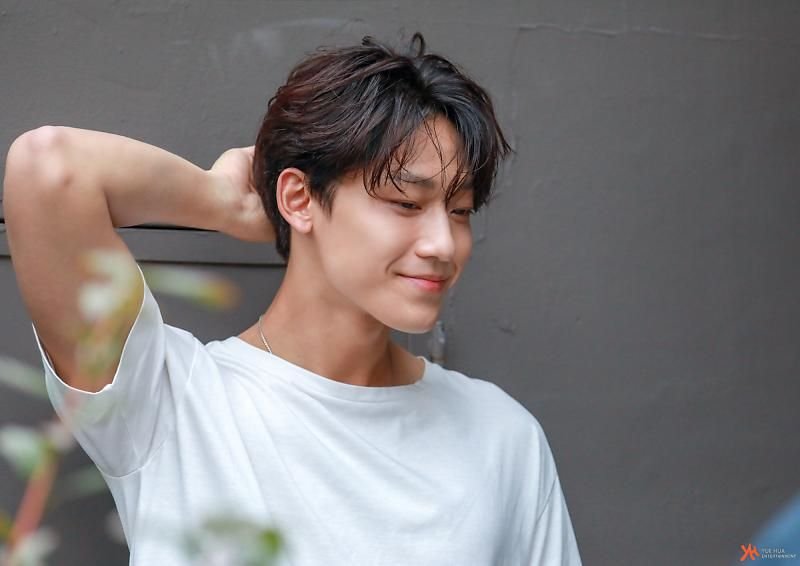 JustKdrama3's tweet photo. Did Youth Of May's casting directors just create a perfect couple? Cause I'm the one who can't get over them 😳
#YouthOfMay #GoMinSi #LeeDoHyun https://t.co/8mQagVzijQ