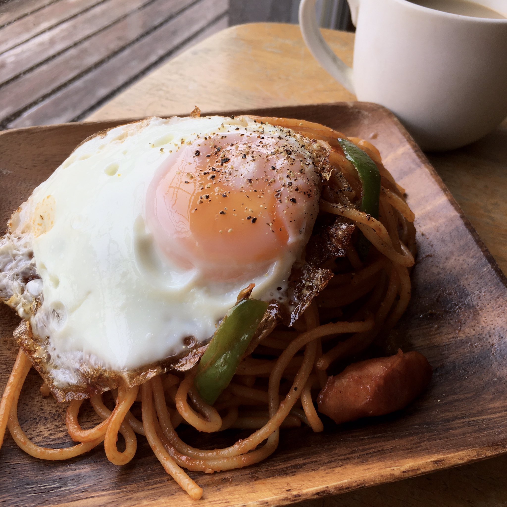 もも 女子高生が作った今日のお昼ごはん ナポリタン 目玉焼きをのせてみた 中間テストも残すところあと5教科 おうちごはん お昼ごはん 自炊高校生 料理記録 T Co Wns9u3ydhx Twitter