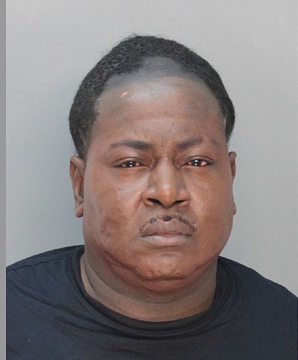 samsin420's tweet image. Someone said Trick Daddy look like one of the California Raisins and now I cant unsee it 😭