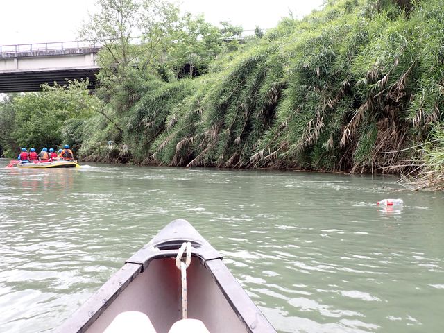 Not only walking or plogging: #letscleanupEU is also canoeing! 🚣‍♀️ On 2nd June, @DelDiscesa collected waste in Tiber River, Rome, including almost 120 plastic bottles which have been recycled now! ♻️ Find you own way, and Let's Clean Up Europe! 🚶‍♂️ 🏃 🚣 #LCUE2021