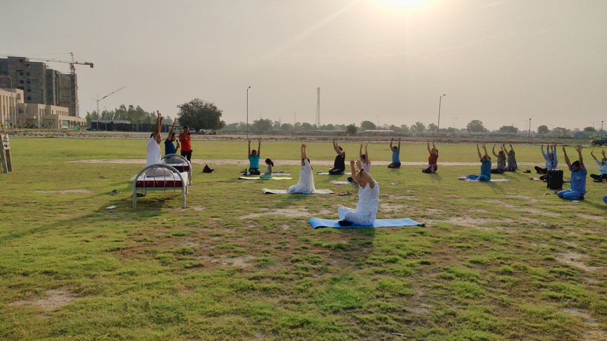 AiimsBathinda's tweet photo. The International Day of Yoga is being celebrated annually on 21 June since 2015, following its inception in the United Nations General Assembly in 2014. AIIMS Bathinda celebrated 7th International Yoga Day with the Theme: Yoga for Well-being.
#AIIMSBathind #InternationalYogaDay https://t.co/D9QtBmphub