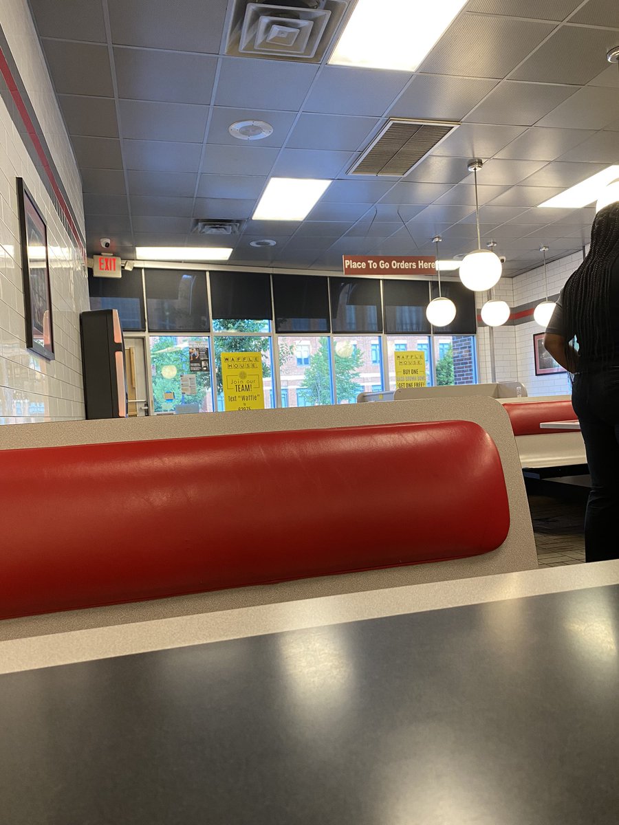 RealFrankGeib's tweet photo. Coming to you live from a Columbus, OH Waffle House.

Same punishment. 24 hrs subtracting an hour for each waffle eaten. Plan is to at least beat this guys 9 waffles. Got here at 6:53am, waffles incoming https://t.co/liYDFR7EAd