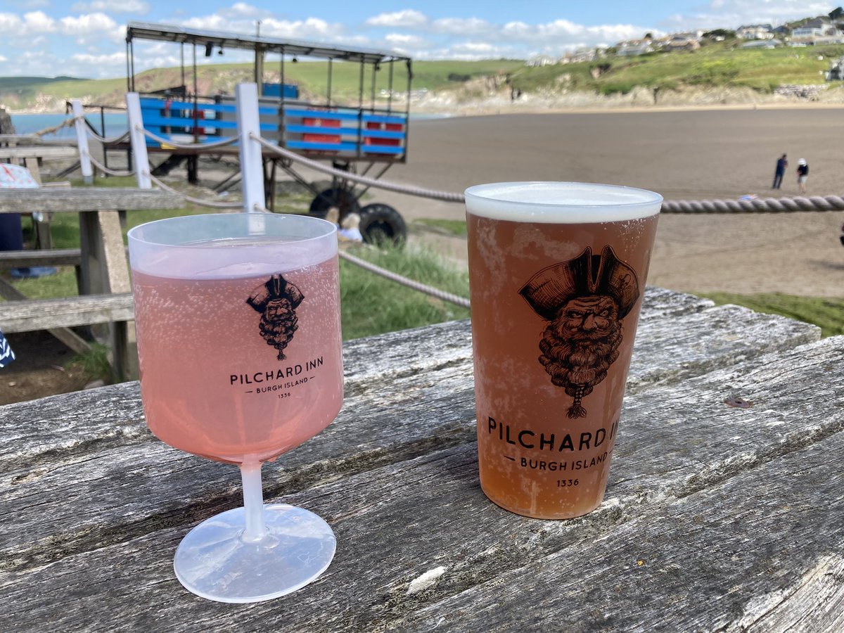 Ron_ejuleff's tweet photo. What a spot for crib time! #PilchardInn #BurghIsland #Devon #holiday #ChallabroughBay #ParkdeanResorts https://t.co/tRQYLEYR4O
