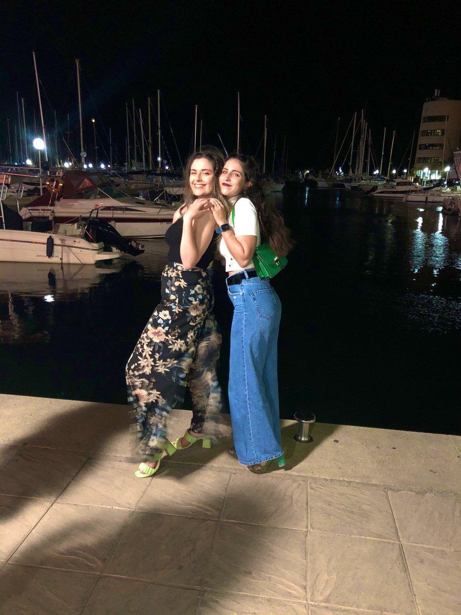 iriapituca23's tweet photo. Mis cuatro estrellitas ✨ https://t.co/JDohUSI9bc
