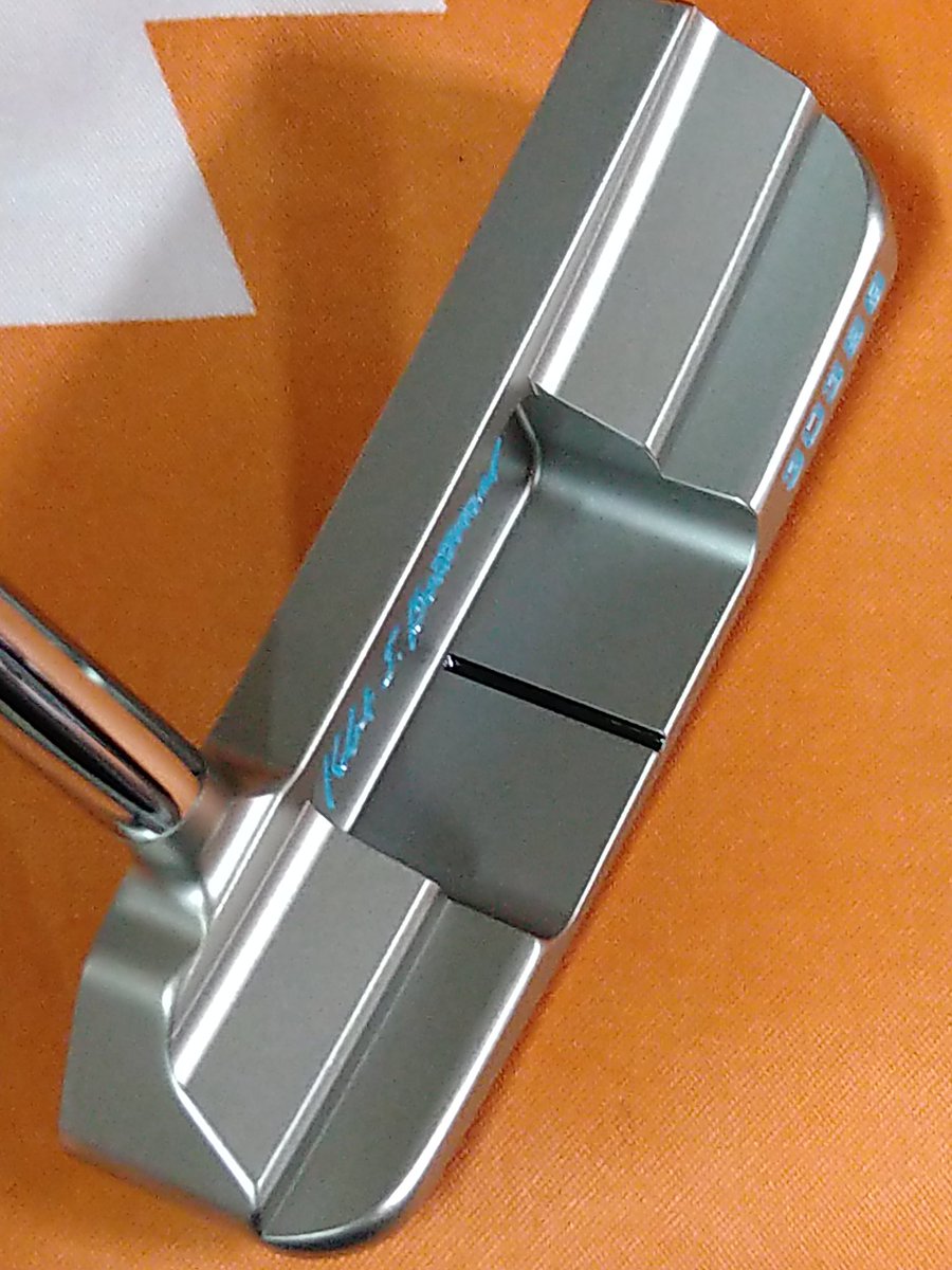gi0118871677's tweet photo. 303ssのbettinardi🤗
キレイですよ❢
34 インチ55000円
#bettinardi 
#ベティナルディ 
#303ss 
#303ssパター 
#bettinardiパター 
#ベティナルディパター https://t.co/tXmHwvqqXA
