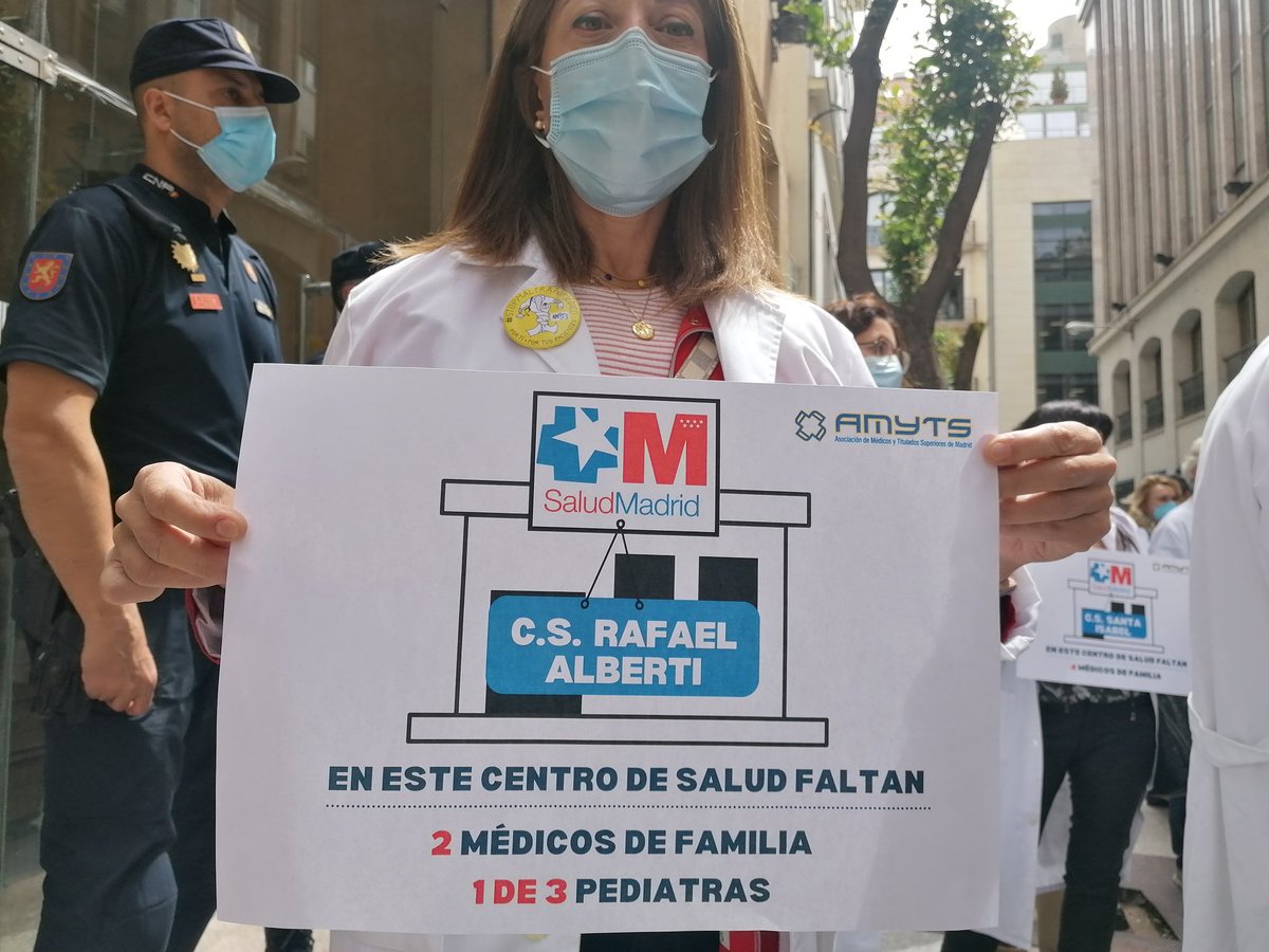 📢📢📢

Esta es la realidad de la Atención Primaria en Madrid y hemos ido a la puerta de la Consejería de Sanidad a denunciarlo.

¡¡¡REFUERZOS YA!!!