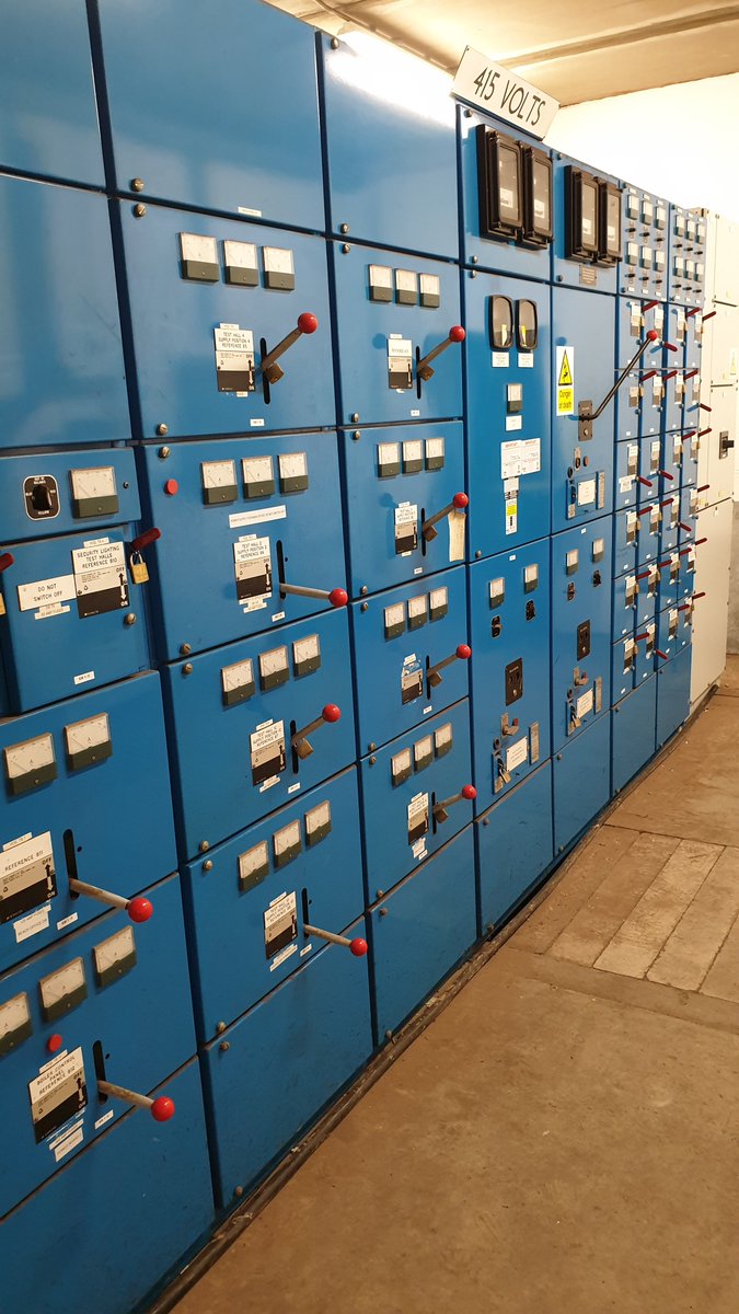 Cetronic_Power's tweet photo. Power monitoring on this older switchboard to provide power consumption information. #power #powermonitoring #energy https://t.co/t08Vuh3Zcv