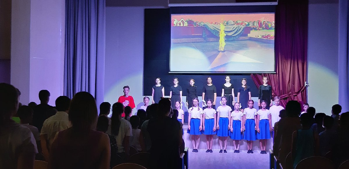 Поволжское управление МОиН СО (@pu_monso) on Twitter photo 2021-06-22 11:12:49 ПОМНИМ! Во всех ЛДП Поволжского округа прошли торжественные мероприятия. Ребята пели, танцевали, возлагали цветы, читали стихи и каждое дело, каждое слово сегодня, были пропитаны Памятью к героическому прошлому Великой страны! #СвечаПамяти
#Огненныекартины
#ЗаМирноеНебо
#МСО ПОМНИМ! Во всех ЛДП Поволжского округа прошли торжественные мероприятия. Ребята пели, танцевали, возлагали цветы, читали стихи и каждое дело, каждое слово сегодня, были пропитаны Памятью к героическому прошлому Великой страны! #СвечаПамяти
#Огненныекартины
#ЗаМирноеНебо
#МСО