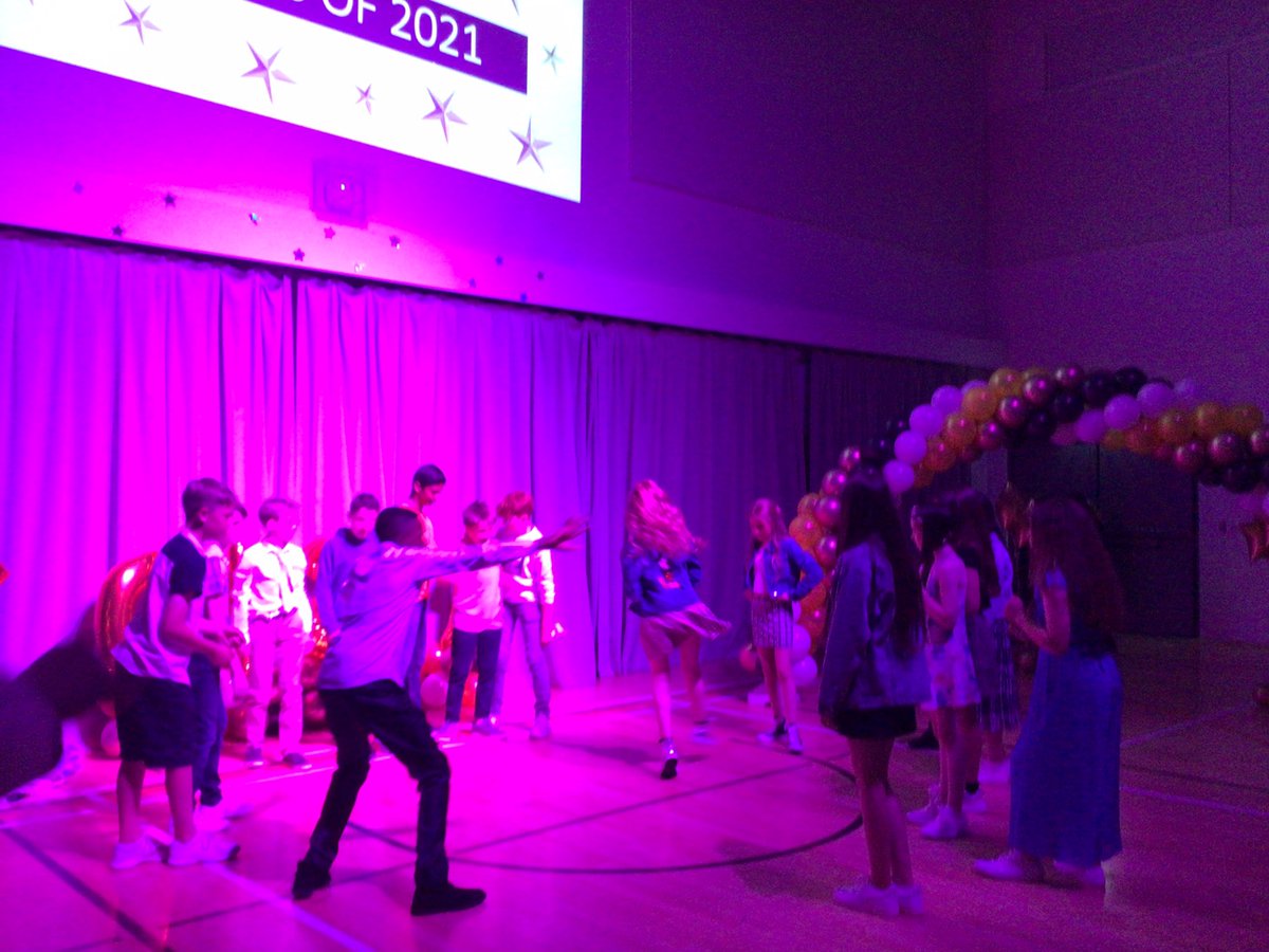 stclarespserc's tweet photo. The wait is over! The P7 Leavers’ Disco photos have been collated and are ready! #teamstclares #makingmemories https://t.co/tFBFlDlgMV