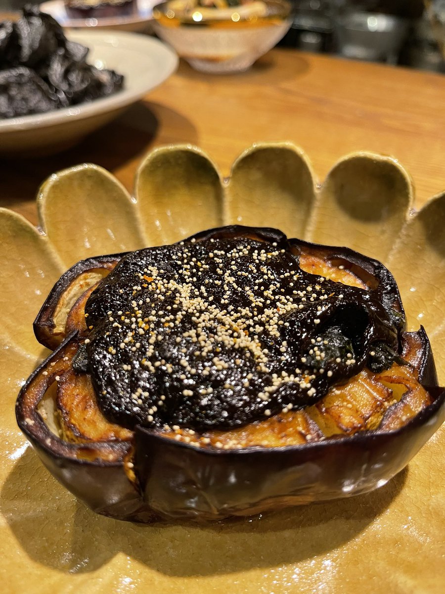 銀座 いしだや على تويتر 久しぶりに店で賄い 賀茂茄子を田楽で と 奴に大葉漬け そしてそして 冷凍庫でだいじだいじにとってあった ペルトナーレさんのイカスミパスタ いかときたあかり を追加で いやぁ美味しい 早く徳島に旅できるようになりたいっ