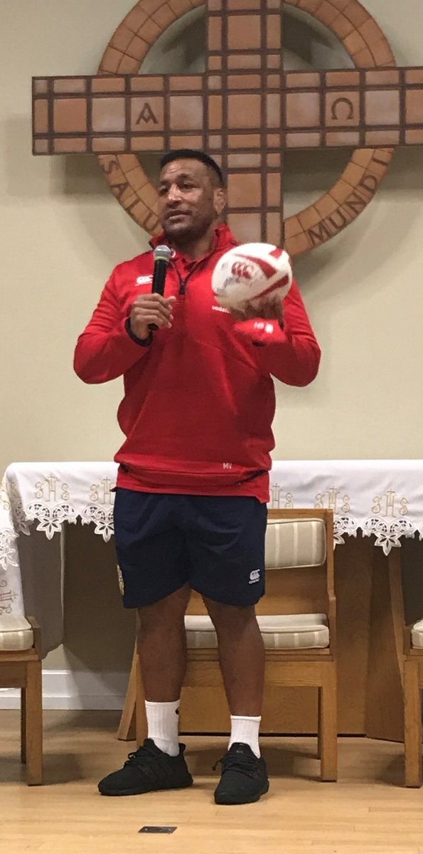 DLSjsy's tweet photo. @We are thrilled to have been #DLSInspired by British and Irish #LionsRugby player, Mako Vunipola today; our students absolutely loved the opportunity offered by @lionsofficial #DLSSport #DLSRoleModel https://t.co/ofGD3n1Ip1