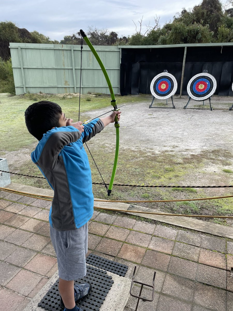 MissBell101's tweet photo. Learning archery on camp @AitkenCreekPS https://t.co/bRMeOWpwtB