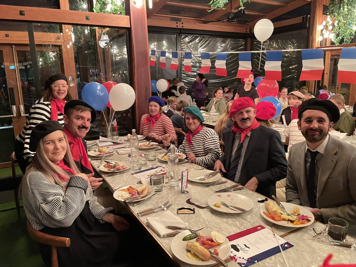 JAGarrick's tweet photo. Tres chic et fantastique for the @CanberraGrammar French Night at @pialligoestate. A huge turnout, magnificent food, superb company and not a stereotype or cliche in sight! Congrats to #CGSLanguages! https://t.co/0nogyoK4Fm