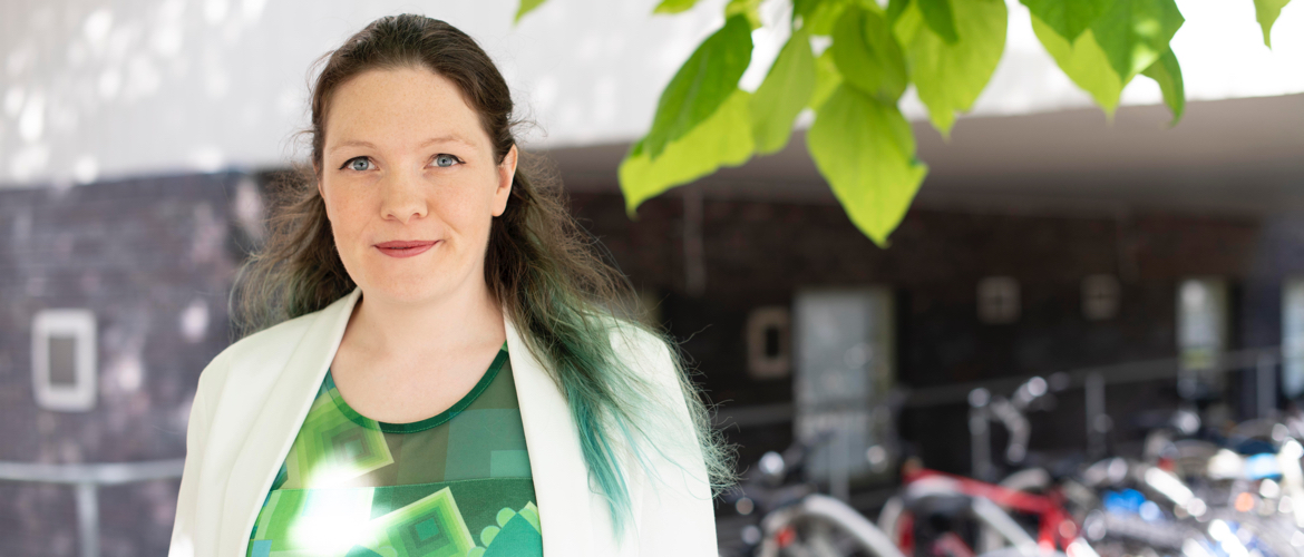 WarwickEngineer's tweet image. Senior Teaching Fellow Chloe Agg has published her research on improving student and staff wellbeing in educational spaces, you can read about it here journals.sagepub.com/doi/10.1177/01… @geekchloe #INWED21 @inwed1919 #engineeringheroes #wespartner