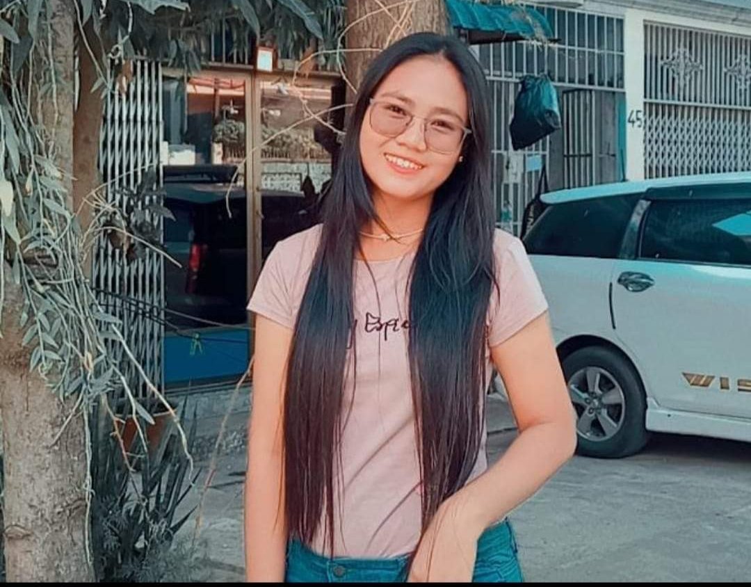On the night of June 20, in #Yangon's North Okkalapa Township, Junta terrorists forcibly abducted a young woman in the photo, Ma Hnin Wutt Yee. The cause of her abduction is not yet known. <a href="/aapp_burma/">AAPP (Burma)</a> 
#June22Coup
#WhatsHappeningInMyanmar
#MilkTeaAlliance