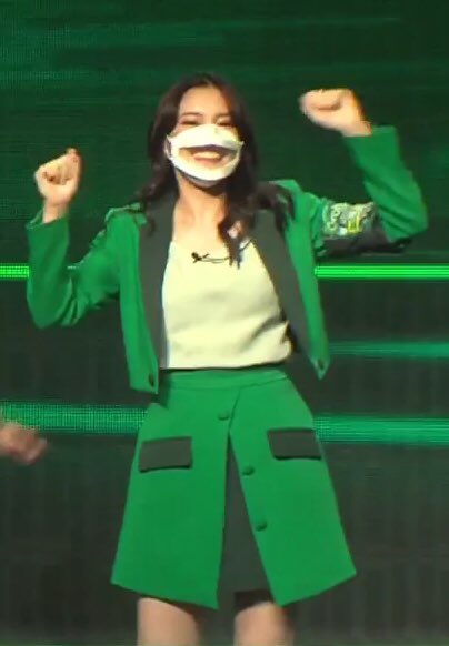 ความดีใจของพิเนอ~☺️😆

GrabCher

#GrabFoodหน่วยลดBNK48 #CherprangBNK48