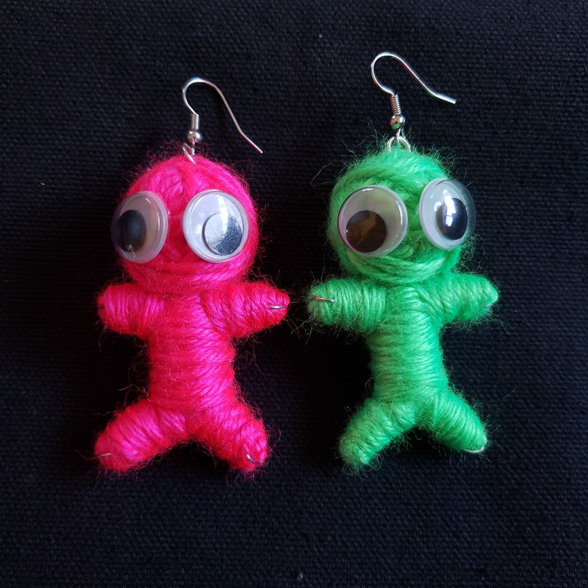 natizard_'s tweet photo. #smileforsmall
Haii small artist here with a depop and ko-fi shop where i sell handmade jewelry and stickers!!! :)
https://t.co/9rhBxhV3ue
https://t.co/2WzPzBxLJ5 https://t.co/VDia4PtPj6