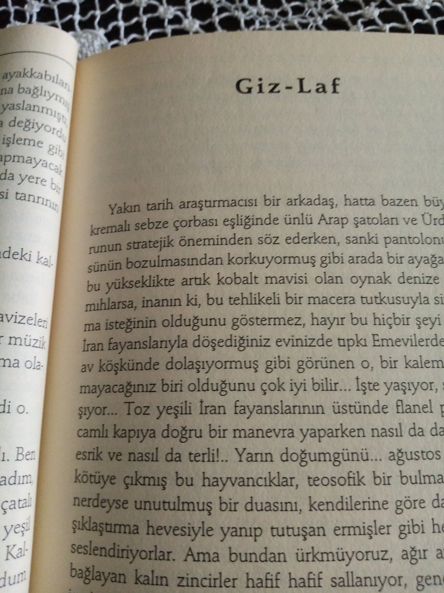 SemraTopalyazar's tweet photo. #KürklüGece #semratopal
"Giz, en çok paylaşılan, en sıradan olan, en çok yinelenen ve herkese özgü olan şeydir...." https://t.co/QCI9i2oYAM