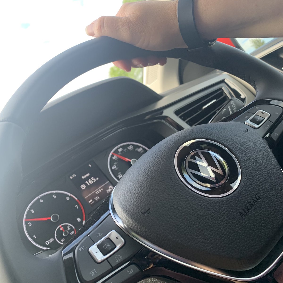 Today is International Drive Your VW to Work Day. 🚗 🚙 

Who else is driving their VW to work? Yes, just sitting in the drivers seat while making engine noises counts if you’re working from home!

Share your pics in the comments below 👇 👇👇