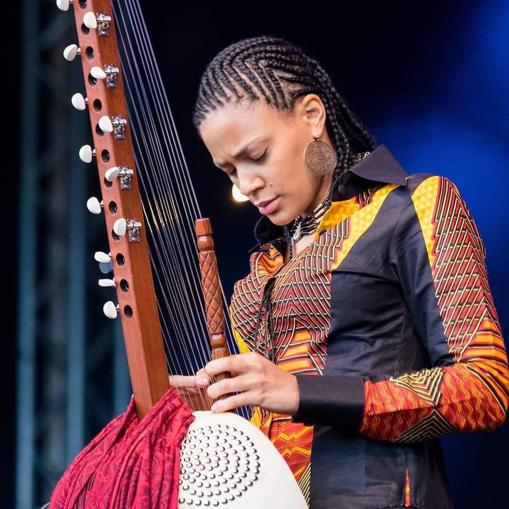LafriqueFest's tweet photo. @SonaJobarteh sera le 11 septembre 2021 au Jardin Des 2 Rives, Strasbourg, France sur la scène de L'Afrique Festival.
https://t.co/H0A0dbLpYx
#ayo #fatoumatadiawara #naza #sekoubaBambino #festival #Strasbourg #france https://t.co/03AxqiPLOu