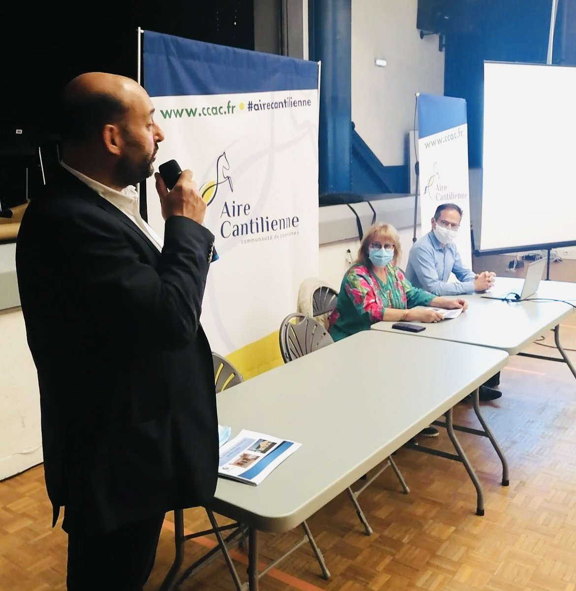 moulanicolas's tweet photo. Reunion de presentation avec @poleemploi_HDF des solutions d’aides au recrutement pour les entreprises. #lamorlaye #airecantilienne https://t.co/7e0e9a7RjJ