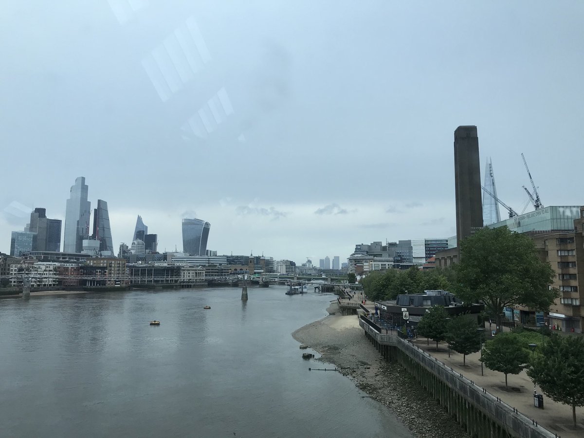 The tide is rising .... ⁦<a href="/benokri/">Ben Okri</a>⁩ ⁦@ackroydheather ⁦@DanHarv24257564⁩ <a href="/Tate/">Tate</a>⁩ ⁦<a href="/kellyjohill/">kelly hill</a>⁩