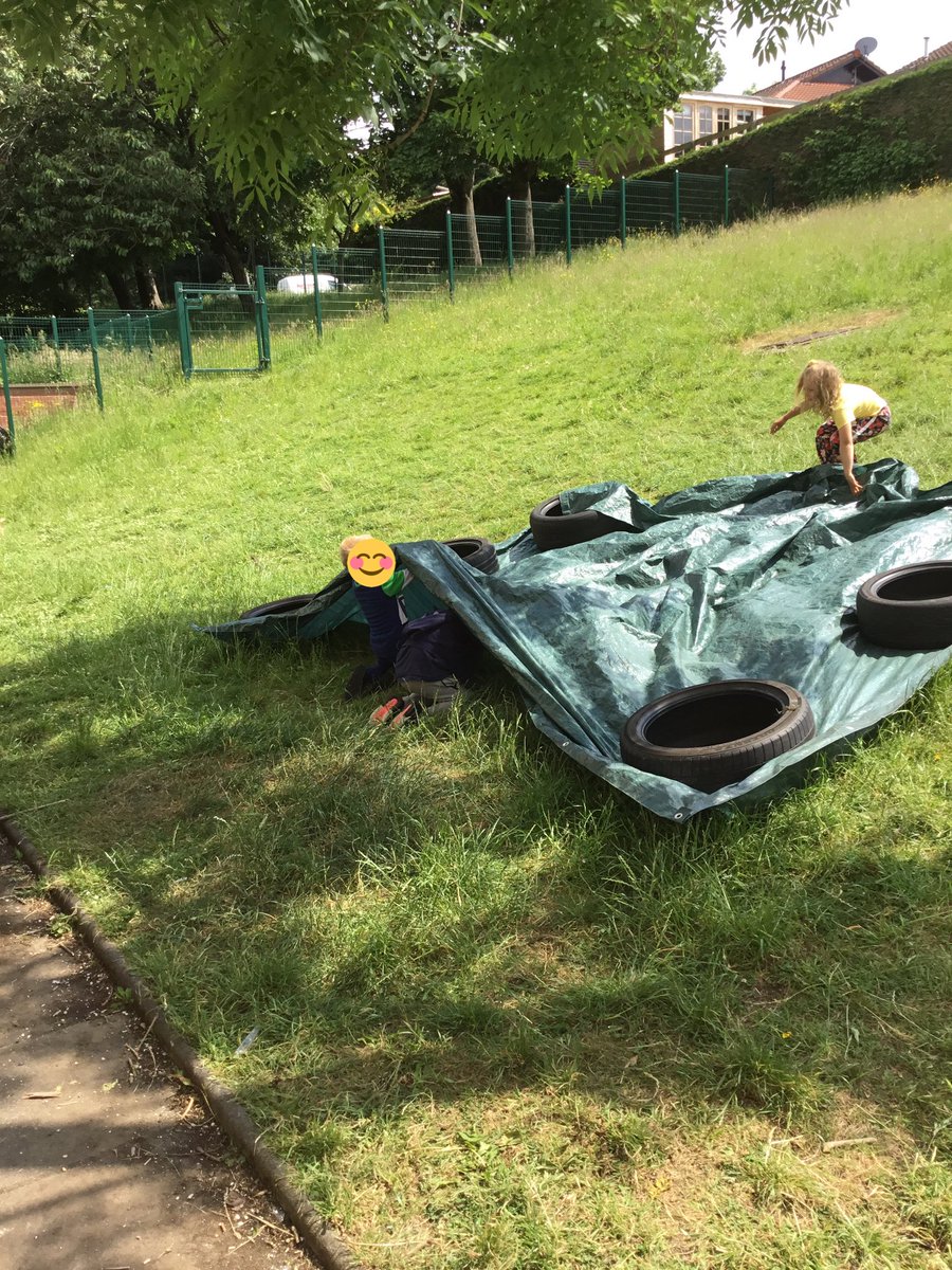 HillwoodPS's tweet photo. Movement Monday afternoon at nursery #beanbagthrow #eggandspoon #obstaclecourse #jumpandcrawl https://t.co/DbPlY9e5o9