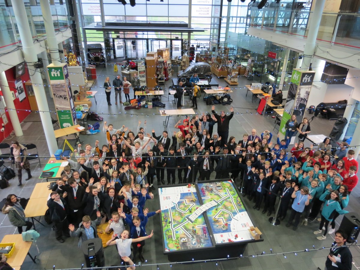 We're envious of MADE Cymru &amp; <a href="/UWTSD/">University of Wales Trinity Saint David</a>'s Jaymie Phillips who is spending some of this week playing with Lego (well judging it anyway!)

He's a judge with <a href="/EESWSTEMCymru/">EESW STEM Cymru</a> <a href="/firstlegoleague/">FIRST LEGO League</a>  - global STEM challenge for young people

Read more👇

madecymru.co.uk/made-cymrus-ja…

#EUfundscymru