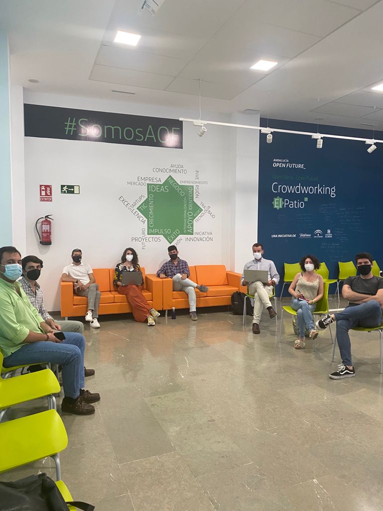 OpenFuture_And's tweet photo. ¡Gran trabajo! 🤗

#CheersmeApp, @clavitapp, #Ecoproten, #NoberMedical, #Nowco, @Oktalent_Esp, @PsychoYouSL, #Redil, @tunegocioenfoto https://t.co/ZrqXu3DLC0