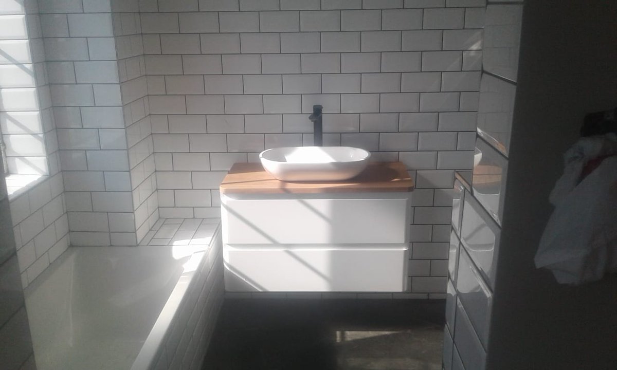 SABusinesses_za's tweet photo. https://t.co/5ANEvea9M0
Are you building? Hire us.
#plumbing #construction #constructionequipment #sabusinesses #building #tiling #piping #johannesburg #installation #repairs #Geyser #drains #blackownedbusiness #wallconstruction #ThomasAndSkhumba #SkeemSaam https://t.co/tToLp6aiaB