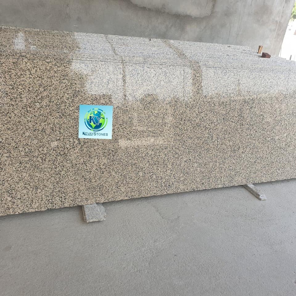 GraniteIndia3's tweet photo. Crystal yellow Premium Quality
 #RajasthanBlackGranite #RBlackGranite #InteriorDesign #ExteriorDesign #crystalyellow
#Armanigoldgranite #blackmarkino #AbsoluteBlack #alaskawhite #visconwhitegranite https://t.co/YhEN7wGxC1