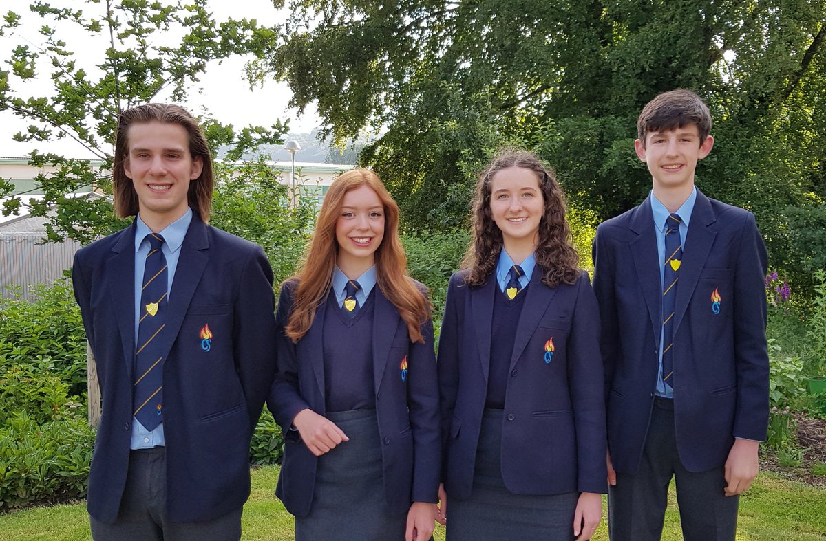 Congratulations to our Student Senior Leadership Team 2021/2022:
Rowan Wilde, Head Boy
Suzie Paddock, Head Girl
Elizabeth Lane, Deputy Head Girl
James Tester, Deputy Head Boy