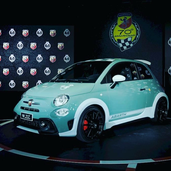AbarthClubTO's tweet photo. Colore unico al mondo - 70β’ anniversario π¦#abarthclubtorino #abarth #thescorpionship #abarthonly #abarthclub #abarthitalia #abarthaddict #teamabarth #abarth500 #puntoabarth #124abarth #karlabarth #abarthtorino #actlevel #abarthjapan #70anniversario https://t.co/7hyAsotEnt https://t.co/tP2pF0v2sW