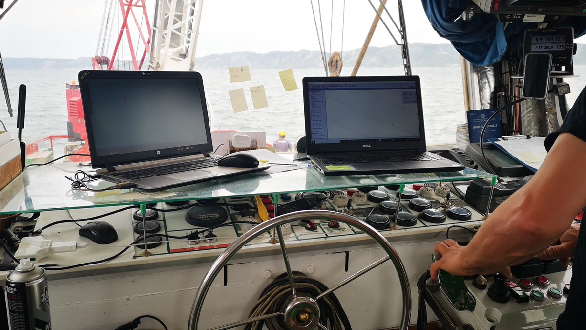Fabriz_Car's tweet photo. After the vaccine, here we are back on the #field! Using real time #GIS and #GPS technologies to deploy  anchors for #musselfarming in the #Adriaticsea. GIS combined with #satellitedata are crucial to establish and monitor #aquaculture off-shore farms! @FabioMassa1 @SvannuFAO https://t.co/iSK3t41I7d