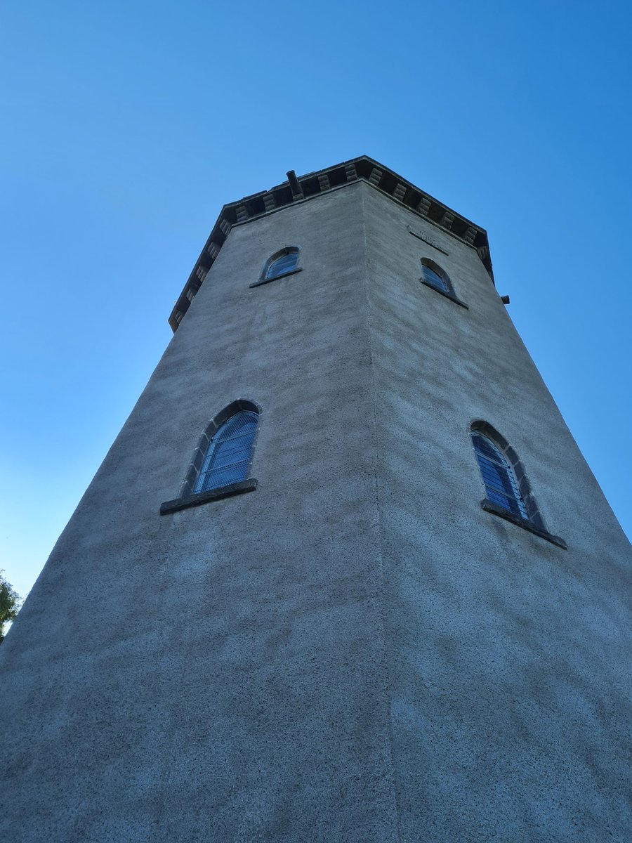 ajmforres's tweet image. Good morning everyone. Welcome to #Forres Cue the Boo Radleys 🎵🎼 #NelsonsTower #VisitForres #VisitMoraySpeyside