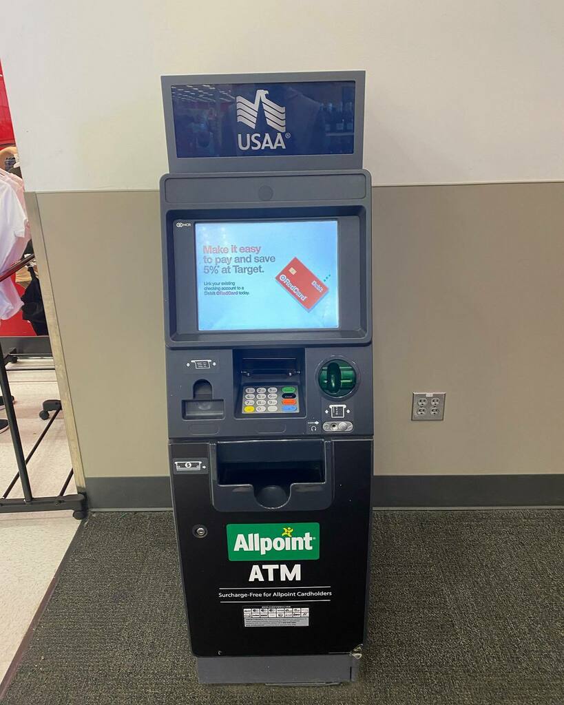 Simplisitic's tweet photo. Heads up, this is the first USAA ATM I have ever seen. It’s inside Target in Kailua. I wonder if there are more here. https://t.co/TtTy2qtKrL